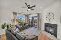 Southwest themed 3 bedroom condo in Las Palmas with great view and amenities.