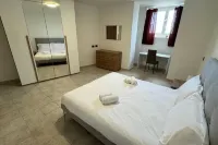 [Seahouse] Four Bedroom Apartment Facing the Sea