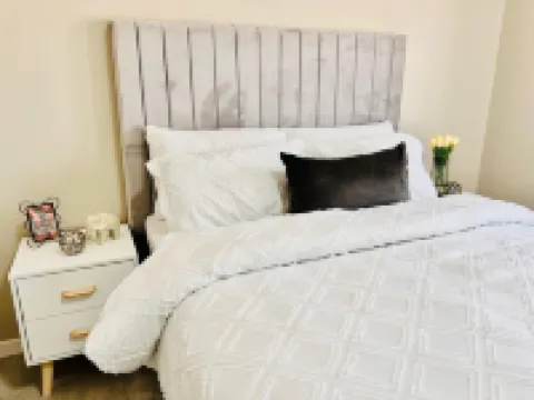 Luxury 1bedroom self-catering apartment boasting views of the majestic KgaleHill Hotels in 