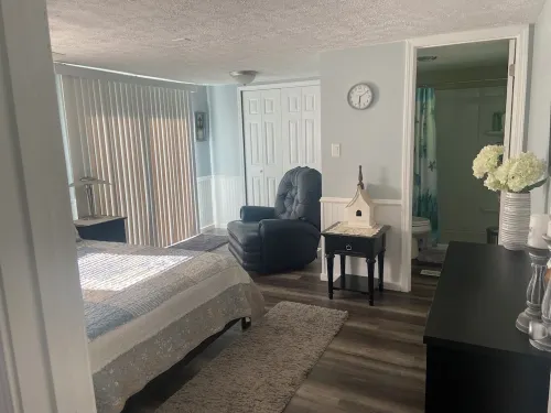 Rosey's Retreat Charming 2-bedroom Country Cottage in LaFollette, Tennessee WiFi