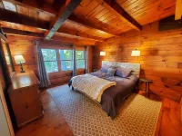 Cozy Log Cabin:  Woods on the Water