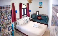 Bellevue House- -With terrace in the heart of the Medina