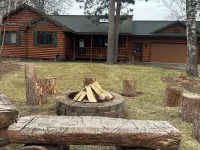 Cozy 3-bedroom cabin in charming Crosslake with WiFi and AC Hotels in Crosslake