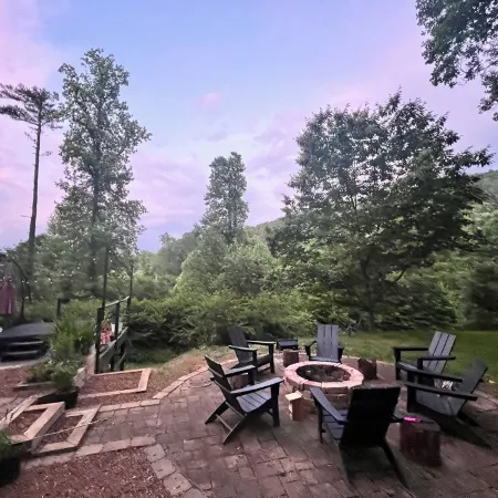 2 CABINS, 3 ACRES- HOT TUB VIEWS & ACCESS TO THE STATE PARK TRAILS