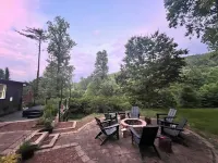 2 CABINS, 3 ACRES- HOT TUB VIEWS & ACCESS TO THE STATE PARK TRAILS