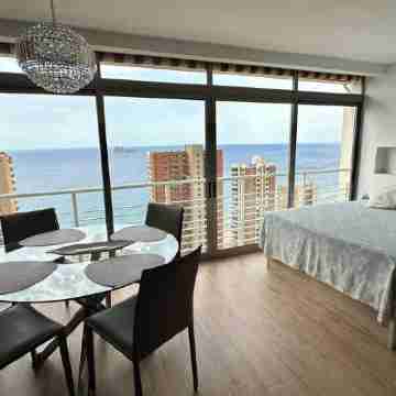 Luxury studio Second line Levante beach in Benidorm Rooms