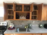 Charming 2-bedroom apartment in Pleasant Valley Stream with AC, WiFi