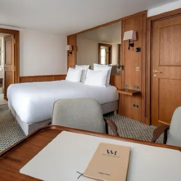 La Villa Madame Hotels near Conciergerie Palace
