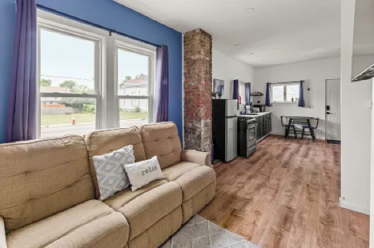 Affordable Apartment Downtown Near Everything BFLO