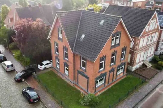 Charmante Altbauwohnung an der Kesselschleuse 2