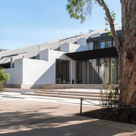 Limehome Lisbon Campo Pequeno Отели рядом с достопримечательностью «Энтрекампуш»