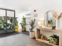Oceanfront Gem w/ Balcony, Pool, Hot Tub & Carbon Beach Access Bluewater Haven by Avantstay Hotels in Malibu