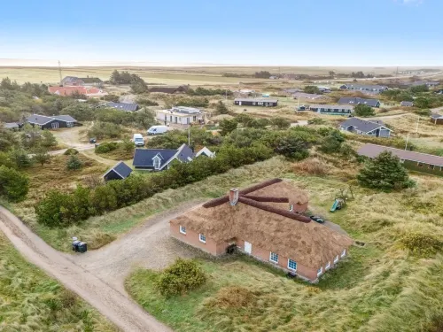 "Edlef" - 800m from the Sea