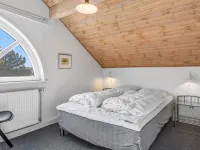 "Niilo" - 1.7km from the Sea