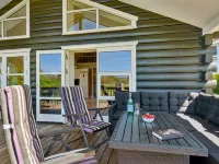 "Hjalmar" - 400m from the Sea