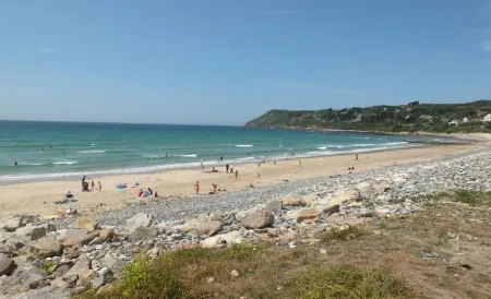 ACCESS TO THE SEA - SCIOTOT - LA PETITE MAISON Отели в г. Ле Пьё