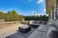 Family Friendly Home - Surrounded by Amish