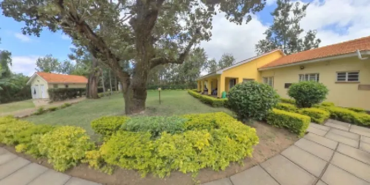 เอซีเค เกสต์เฮาส์ มาชากอส โรงแรมใน