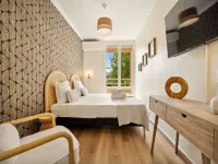 Modern apartment sea view -2BR-4P- Saint-Tropez - 3-Star