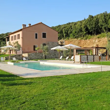 Farmhouse in Montoro near Montoro Castle