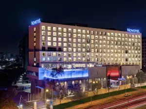 Top 20 4-Star Select Hotels in Pune
