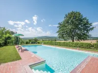 Apartment in Tuscany with Pool and Scenic Views - Apartments