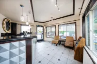 District Hotel by OYO Portland Convention Center