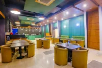 Max Hotels Prayagraj - breakfast