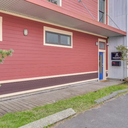 Custom Harborside Loft In the Heart of Ketchikan