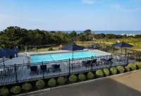 Dune Crest Hotel - Motels