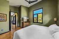 Crested Butte Mountain | Hot Tub, BBQ Area & Views