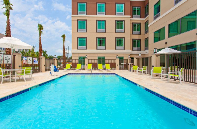 Holiday Inn Express & Suites Houston S - Medical CTR Area by IHG photo 2