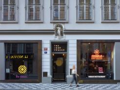 The Icon Hotel & Lounge