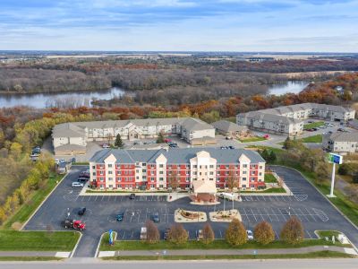 Holiday Inn Express & Suites ST. CLOUD by IHG