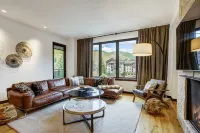 The Arrabelle at Vail Square, a RockResort Hotels near Dr. Scott Raub, DO