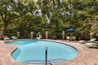 Holiday Inn Express & Suites CHARLESTON - MOUNT PLEASANT by IHG - Swimmingpools