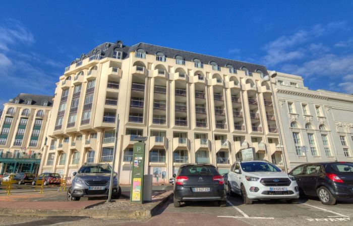SOWELL HOTELS Le Beach