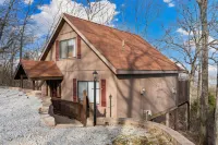 Windjammer Cottage - Branson