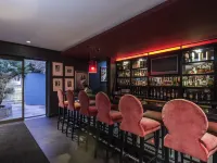 No5 Boutique Art Hotel by Mantis - bar