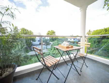 Cozy 2Br-2bt Apt Near the Beach and Main Street