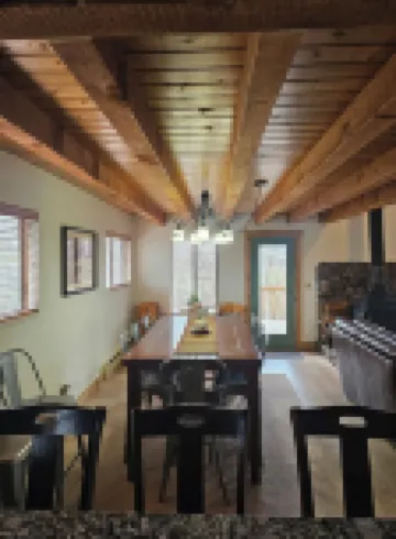 Spacious Mountain Cabin on the Golf Course – Perfect for Families & Groups