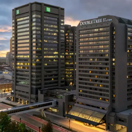 DoubleTree by Hilton London Ontario