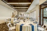 New Bedford Harbor Hotel, Ascend Hotel Collection - Pysäköinti