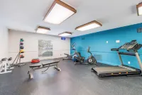 The Blu Hotel Blue Ash Cincinnati, Ascend Hotel Collection - Gym
