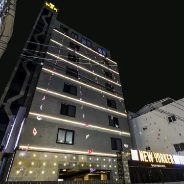 No.1 New Yorker Hotel