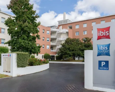 Ibis Marne la Vallée Val d'Europe Hotels in Montevrain