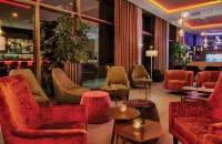 Leonardo Royal Hotel Ulm - bar