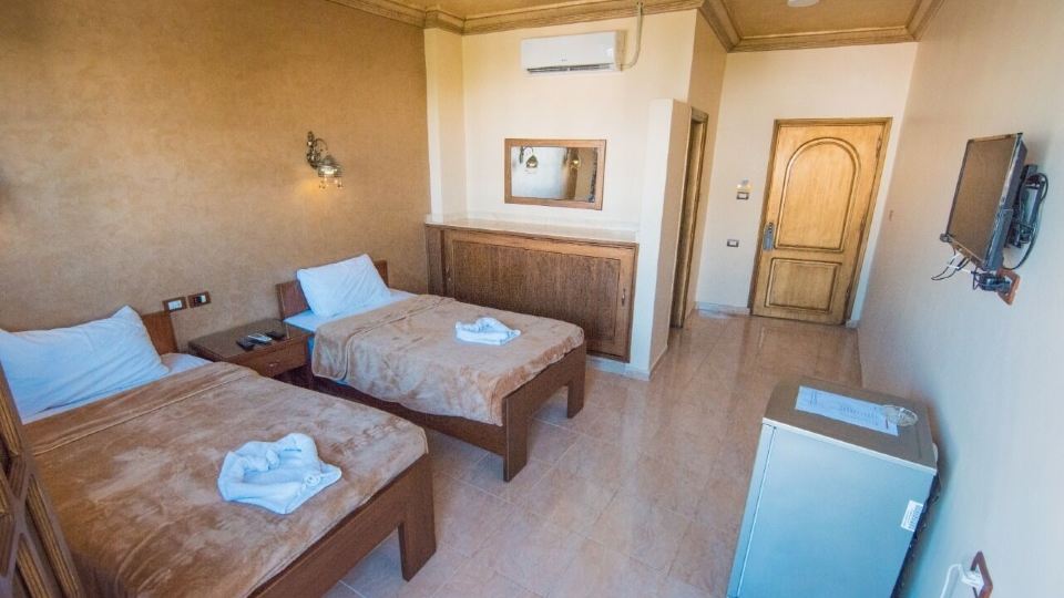 DahabHolidayHotel