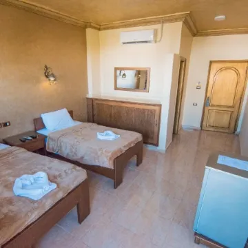 DahabHolidayHotel