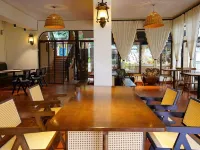 ZZZ hostel Nairobi Hotels near Braeburn School